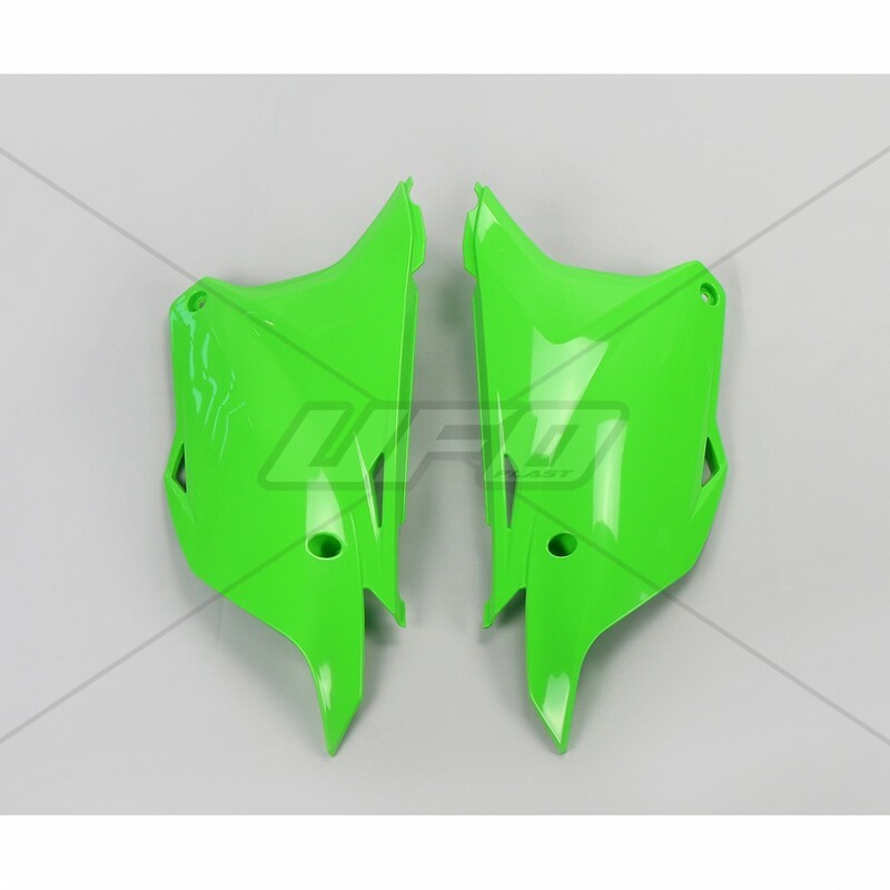 Plaques latérales UFO vert Kawasaki KX85